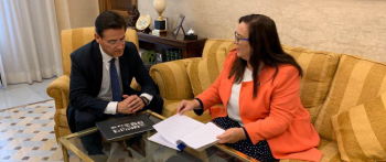La Presidenta de la AVT se reúne con el Alcalde de Granada